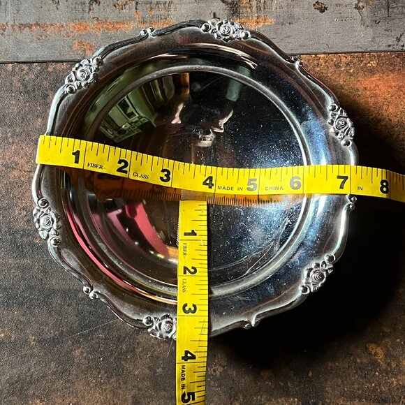 Lot of 4 Vintage Silver Plated and 2 Aluminum Serving Trays/Platters/Bowl - Picture 9 of 15